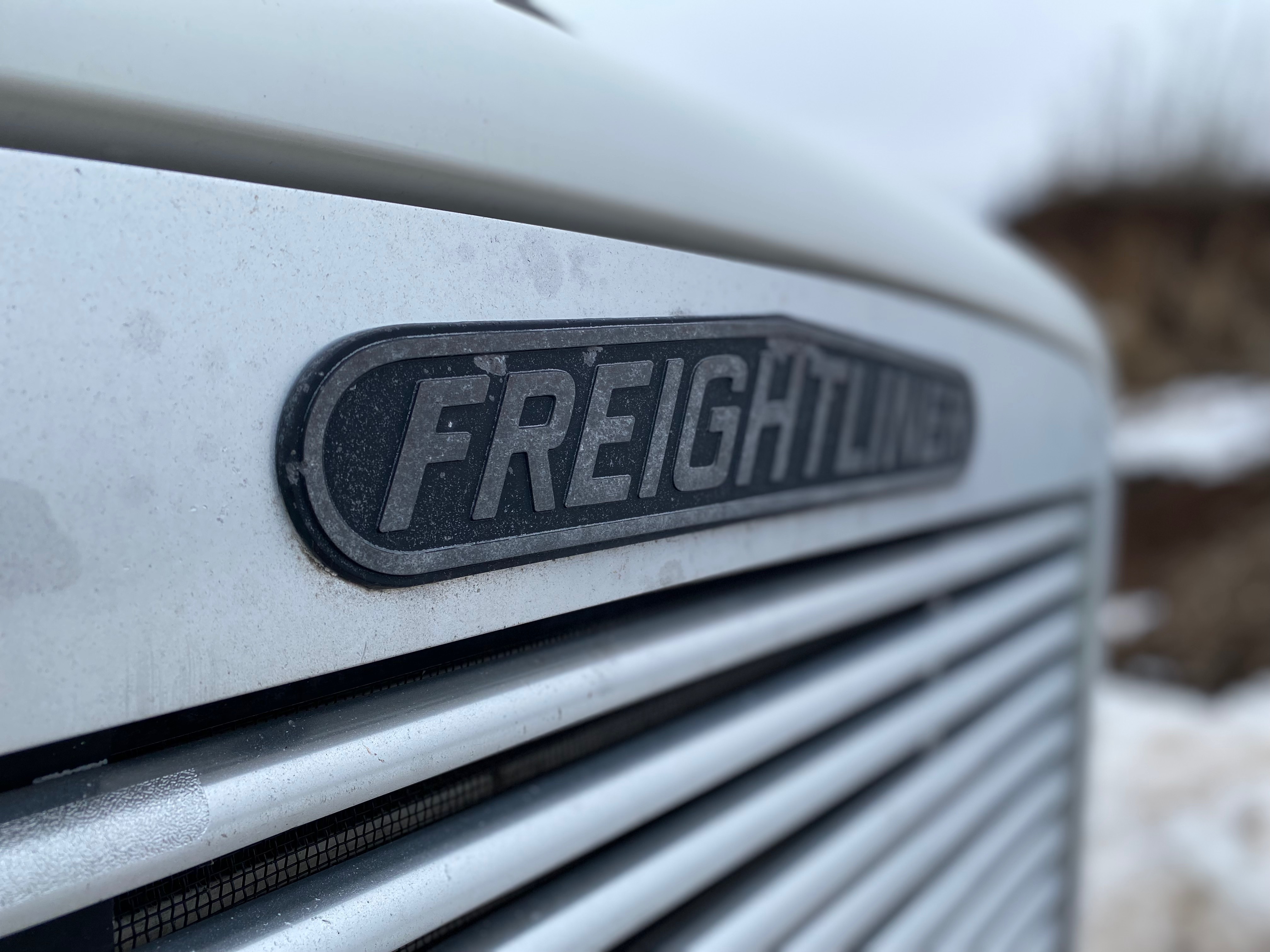 1996 FREIGHTLINER FLD120 - Image 9